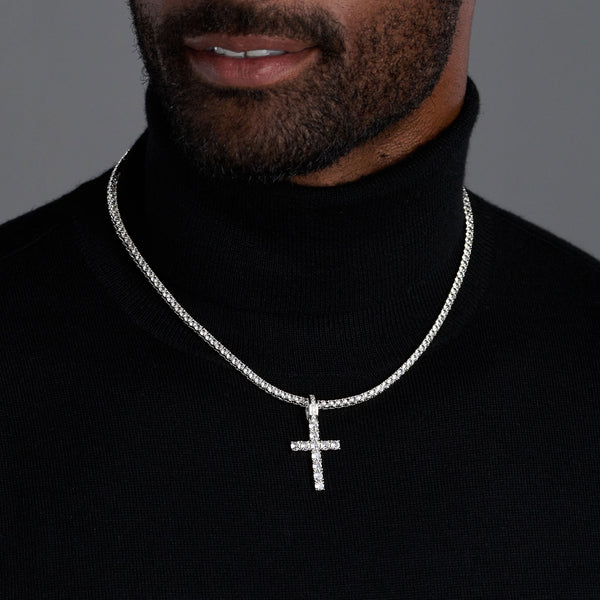 SMALL CROSS PENDANT (SILVER)